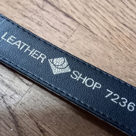 Leather Shop Snakeskin Belt - Picture 7 of 7